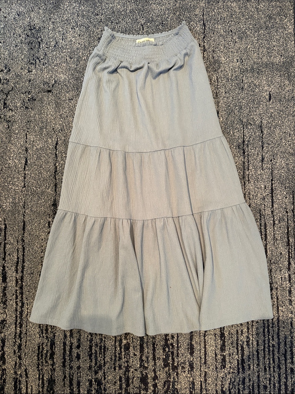 Almost Famous-Tiered Light Gray Women's Maxi Skirt